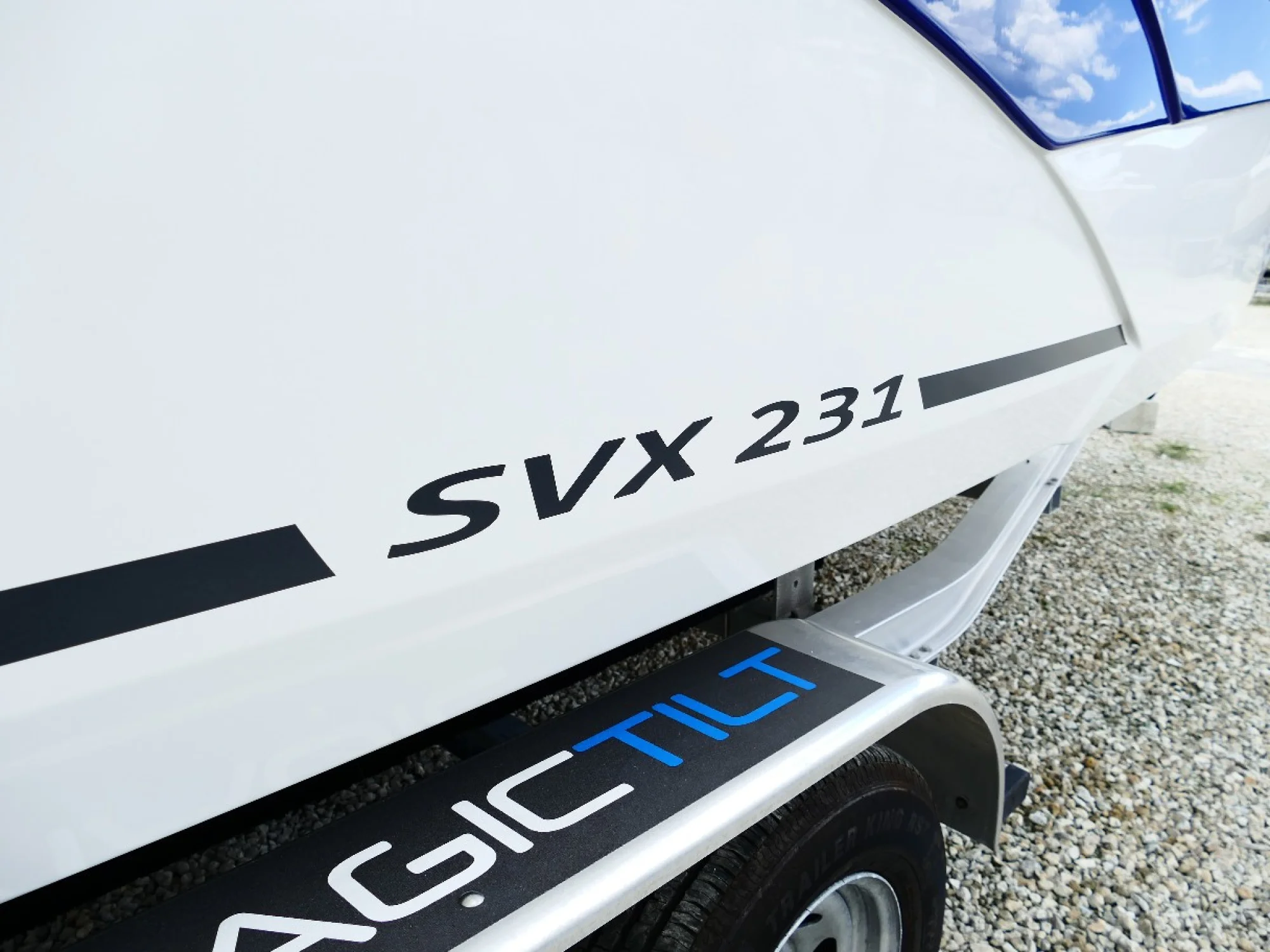 2026 Starcraft SVX 231 DH Dual Helm Deck Boat #62F - Image 3